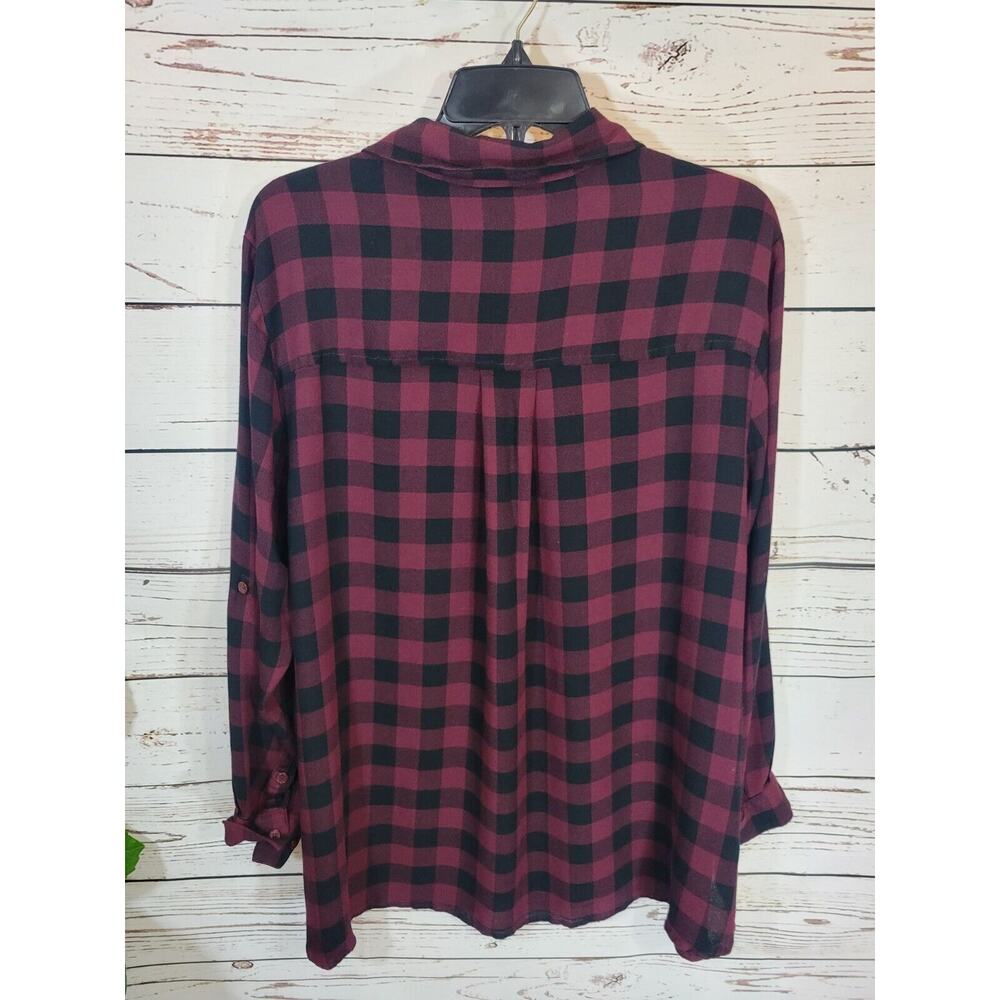 Lane Bryant Red Black Plaid 1/2 Button Roll Tab Sleeve Shirt‎ Women's Size 18/20 - Picture 2 of 10